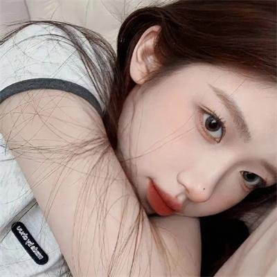 51黑料网 - 某男演员深夜出入女网红住所，被拍全程